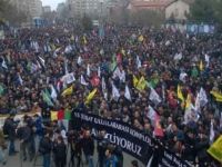 16. yılında15 Şubat protestoları