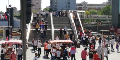 Türkiye’de Covid-19 kaynaklı can kaybında artış