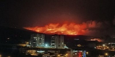 Hatay'da yangın devam ediyor