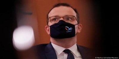Almanya Sağlık Bakanı'nın korona testi pozitif çıktı
