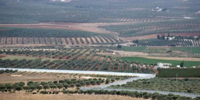 Efrin’de Arap ve Türkmen göçzedeler için yerleşim yeri inşa edilecek