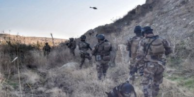 Musul'da operasyon: IŞİD'in 2 üst düzey yöneticisi olmak üzere 42 terörist öldürüldü