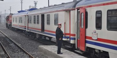 Diyarbakır-Halk durdurulan tren seferlerinin başlatılmasını istiyor