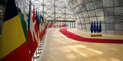 AB, yeni seyahat kısıtlamalarına hazırlanıyor