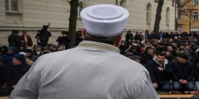 Belçika'da ayrımcılık yapan Türk imam sınır dışı edilecek! 