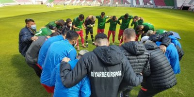 Zirvenin yeni sahibi Diyarbekirspor