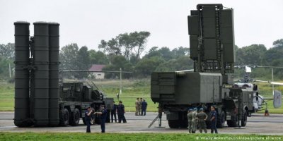 ABD'den Türkiye'ye: S-400'leri elinizde tutmayın