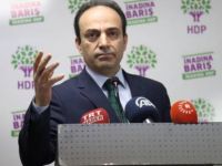 HDP Sözcüsü Osman Baydemir Diyarbakır'da gözaltına alınıp serbest bırakıldı
