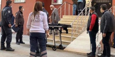 Diyarbakır'da 2 çocuk annesi, evde ölü bulundu