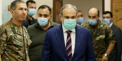 Paşinyan, Genelkurmay Başkanı’nı değiştirdi!