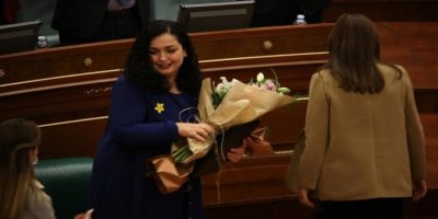 Vyosa Osmani, Kosova’nın yeni cumhurbaşkanı seçildi