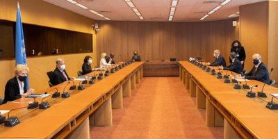 Cenevre'deki Kıbrıs görüşmeleri çöktü