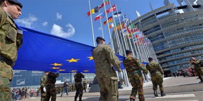 AB 5 bin kişilik ‘hızlı müdahale gücü’ kurmayı planlıyor