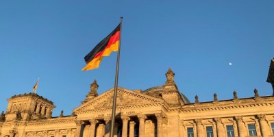 Almanya’da memurlara ‘dini sembol’ yasağına Türkiye'den tepki