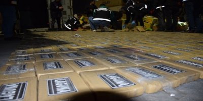 Mersin Limanı'nda 1 ton kokain ele geçirildi
