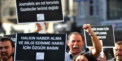 "Cesur mücadele olmazsa özgür gazetecilik biter"