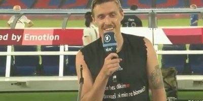 Alman sporcudan canlı yayında Kürtçe evlenme teklifi