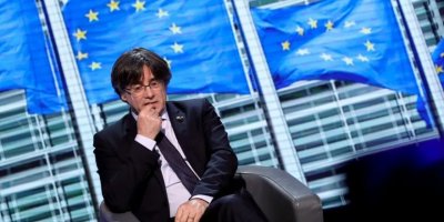 Katalan lider Puigdemont İtalya'da gözaltına alındı