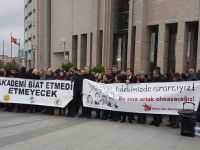 Barış akademisyenlerinin duruşması 12 Nisan’a ertelendi