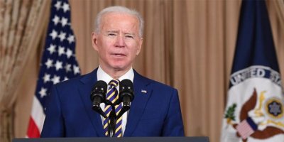 Biden: Kimsenin ten renginden korkmadığı bir gelecek kuralım