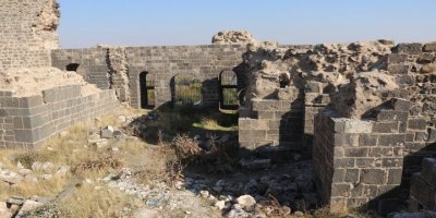 Sur’daki 71. burç Mervani sarayı