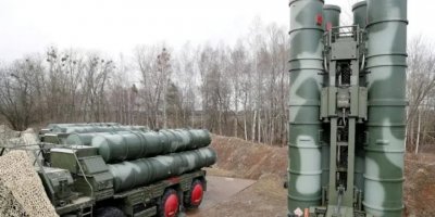 Kremlin: Türkiye'ye S-400'ün ikinci partisini sevk etmeyi umuyoruz