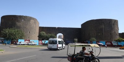 Diyarbakır’da ekmek ve ulaşıma zam