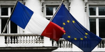 AB dönem başkanlığı Fransa'ya geçti