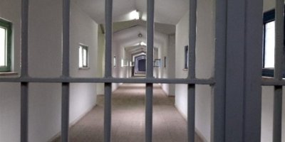 Muş Barosu'ndan iki avukat 'örgüt üyeliği'yle suçlanarak gözaltına alındı