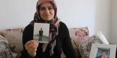 Gardiyandan tutuklulara İstiklal Marşı dayatması