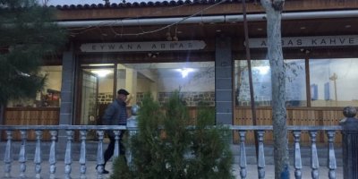 Eywana Abbas’tan çîrokbêjler geçti mi?