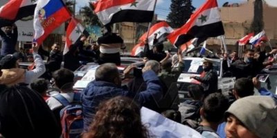 Rojava’da Rusya’ya destek gösterisi