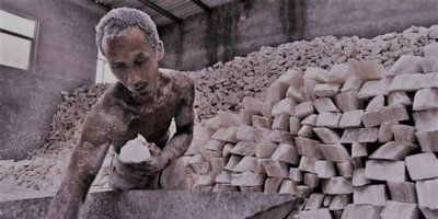 ‘Dünyada 40,3 milyon modern köle bulunuyor’