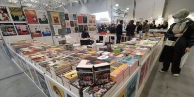 Yayınevleri: Krize rağmen Kürtçe kitaplara yoğun ilgi var