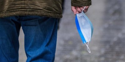 Almanya'da karantina zorunluluğu kaldırılıyor   