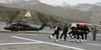 Pençe Operasyonu'nun bir hedefi de iç siyaseti dizayn etmek - Fehim Taştekin*