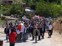 Kürdistan Halkı Son Yolculuğunda Şeyh Mehmud Yeşil'i Yalnız Bırakmadı