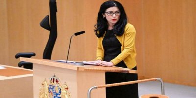 ‘İsveç hükümeti Amineh Kakabaveh'i ikna etmeleri için Rojava temsilcileri ile görüştü’