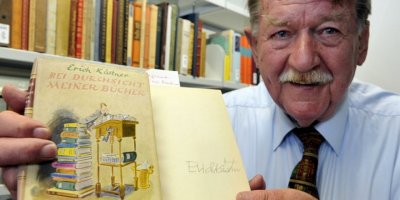 Yanmış Kitaplar Kütüphanesi'nde kültürel hafıza galip çıktı