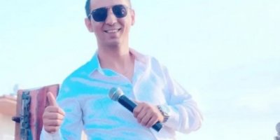 Düğünde Kürtçe şarkı söyleyen müzisyen gözaltına alındı