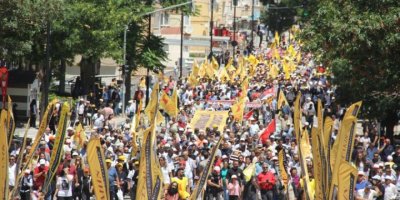 Sivas'ta Madımak anması: Bu otel hala yanıyor