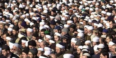 İlişkilerini büyüten tarikatlar, medyadan sanayiye kadar pek çok işletmenin sahibi