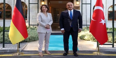Baerbock ve Çavuşoğlu anlaşmazlıklarını "paylaştılar"