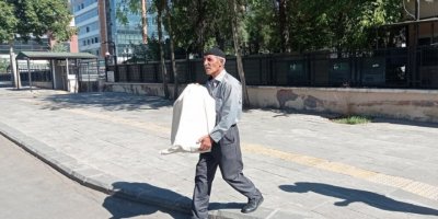 Sur’da ölen oğlunun kemiklerini 7 yıl sonra torbada aldı