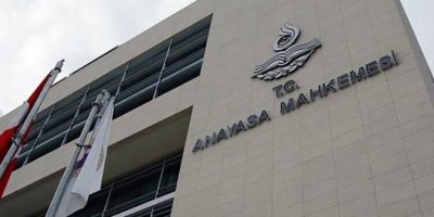 AYM, Diyarbakır Valiliği’nin basın açıklaması yasağı için hak ihlali kararı verdi.