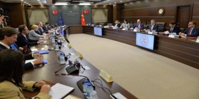 AB, Rusya'ya yaptırımların delinmesi konusunda Türkiye’yi uyardı