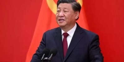 Mao'dan sonra bir ilk! Çin'de Şi Cinping 3. kez seçildi