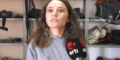 Evi basılan gazeteci: Silah doğrulttular, ters kelepçeyle beklettiler