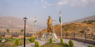 Öncü Peşmerge Vahap Ağa’nın heykeli dikildi