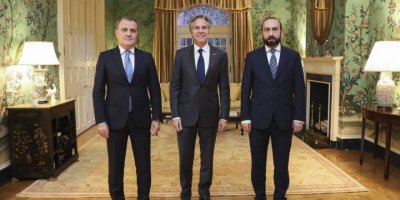 ABD, Ermenistan ve Azerbaycan dışişleri bakanları Washington'da buluştu